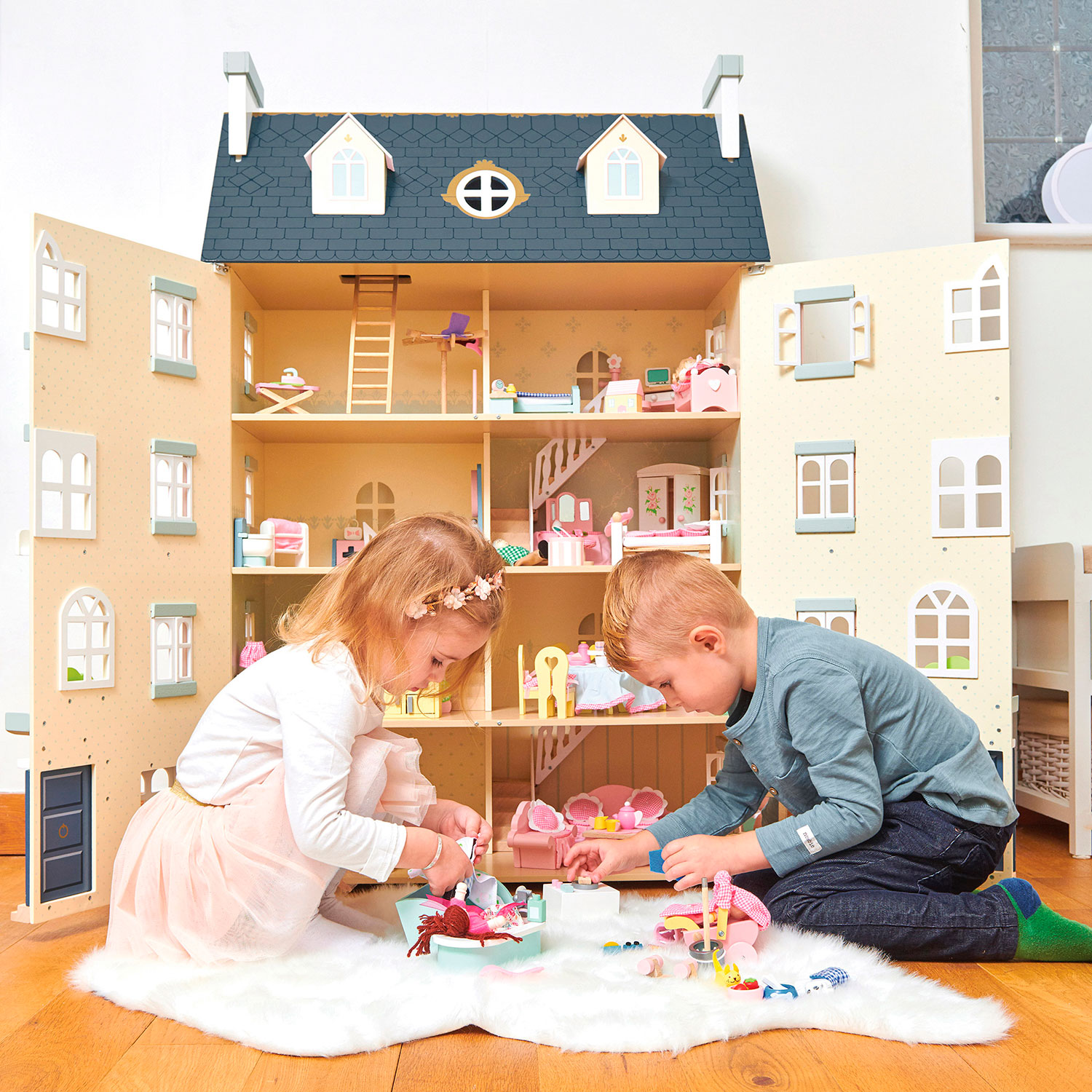 Le Toy Van Puppenhaus Palace
